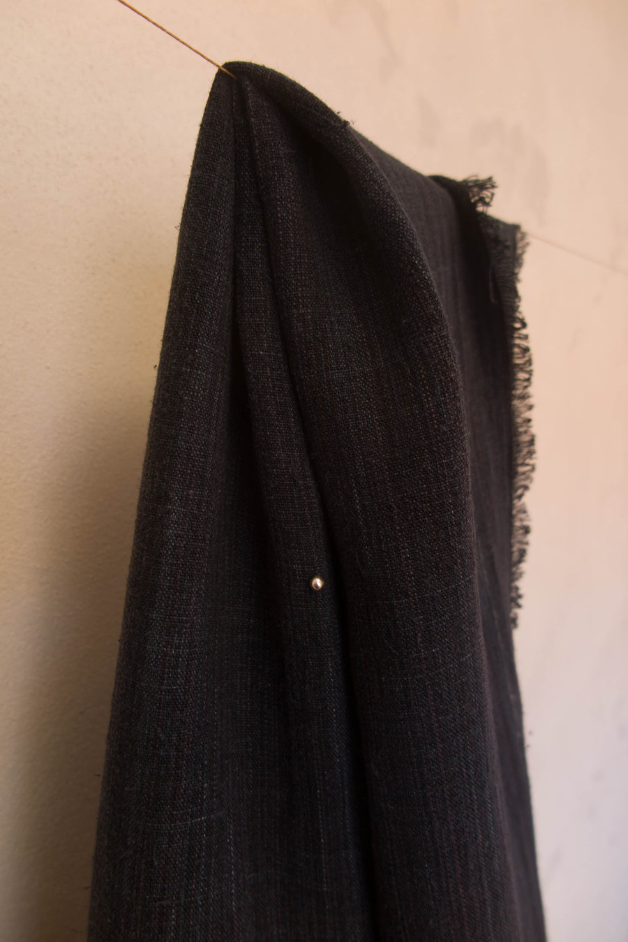 BLACK WIDE SHAWL