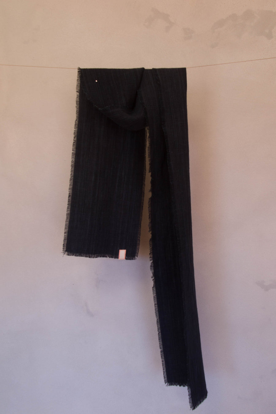 BLACK NARROW SHAWL